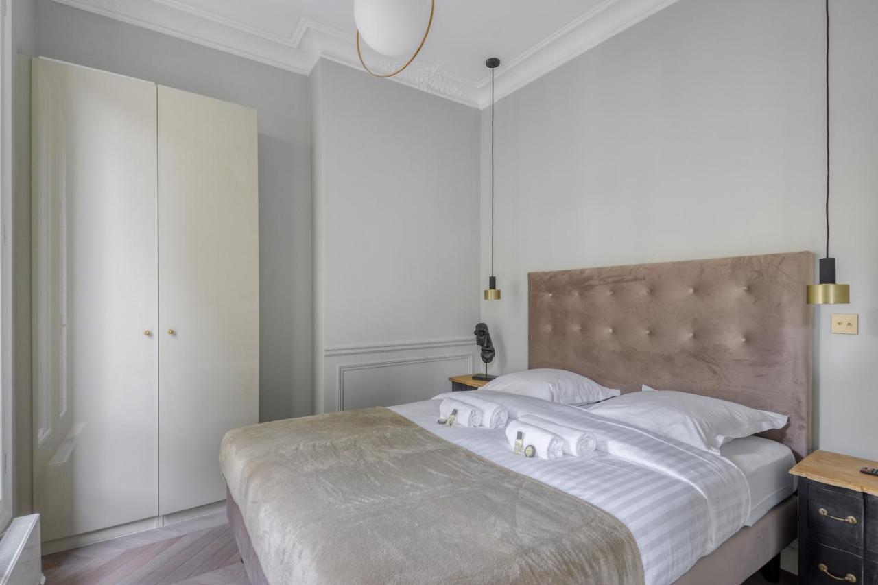 Stylish 2Bd House In Central Paris By Guestready Lägenhet Exteriör bild